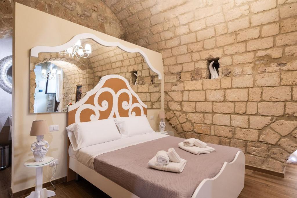 Saint Michel Room by Wonderful Italy - 5