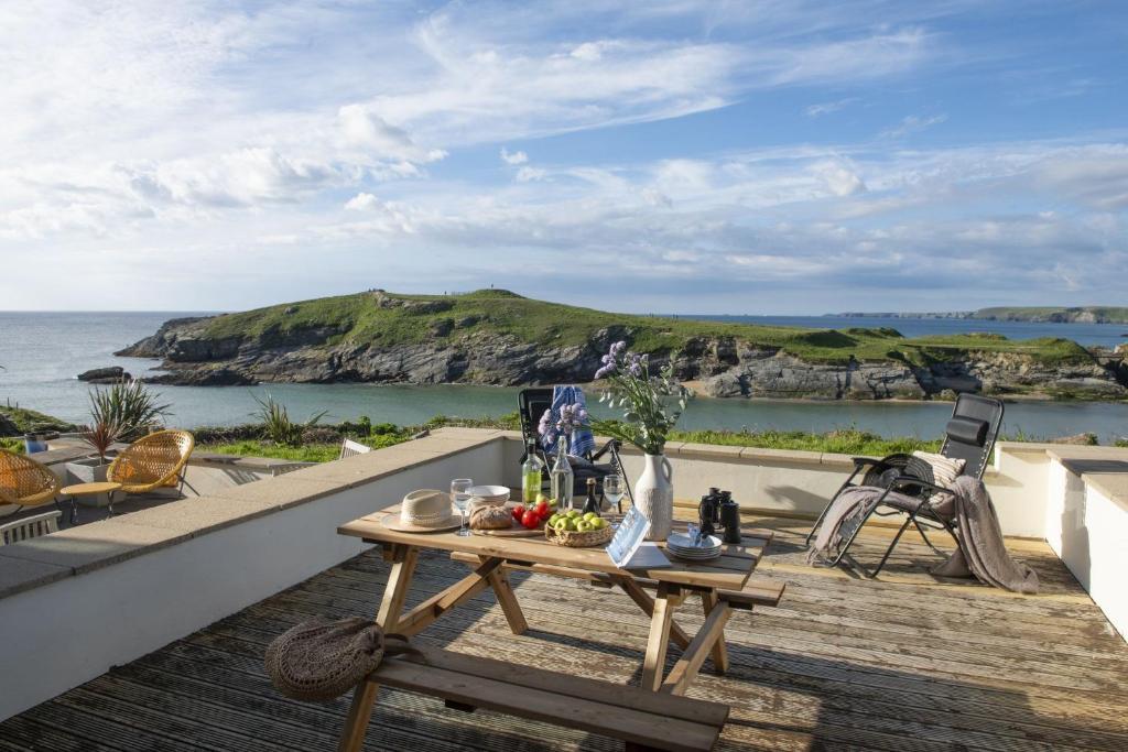 4 Glendorgal Sands, Newquay, Newquay