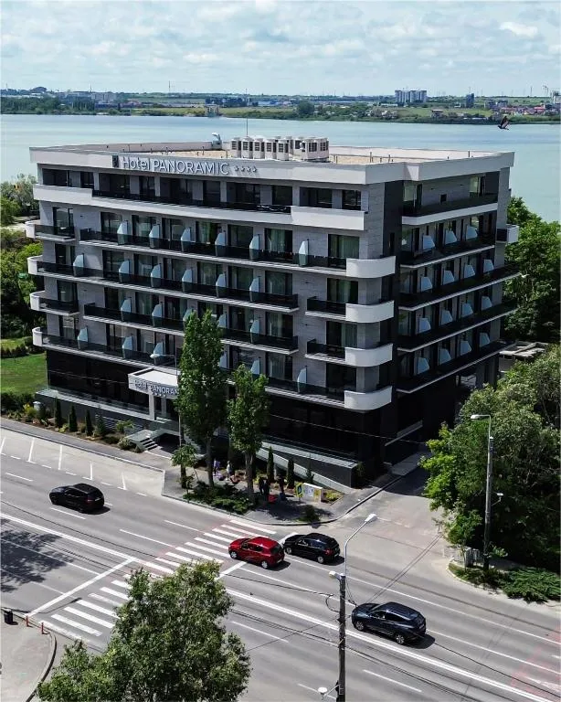 Panoramic Mamaia Hotel, hotel in Mamaia