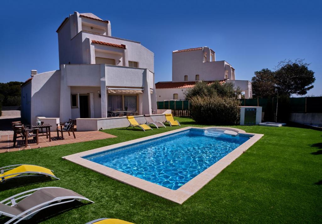 Villa Almadrava - 1