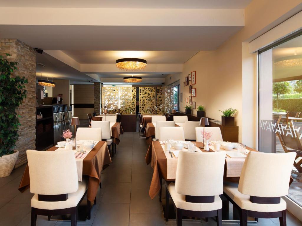 Ahotel Hotel Ljubljana レストラン