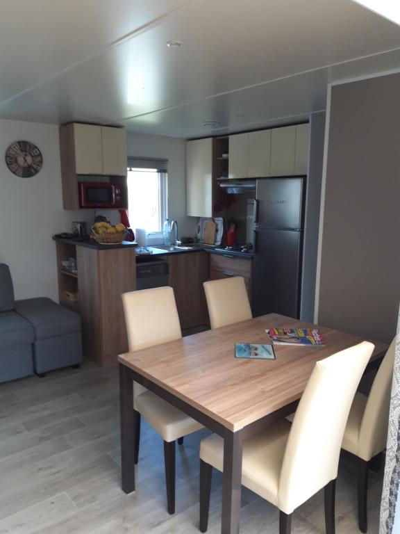 mobilhome neuf et spacieux 6/8 pers. - 2