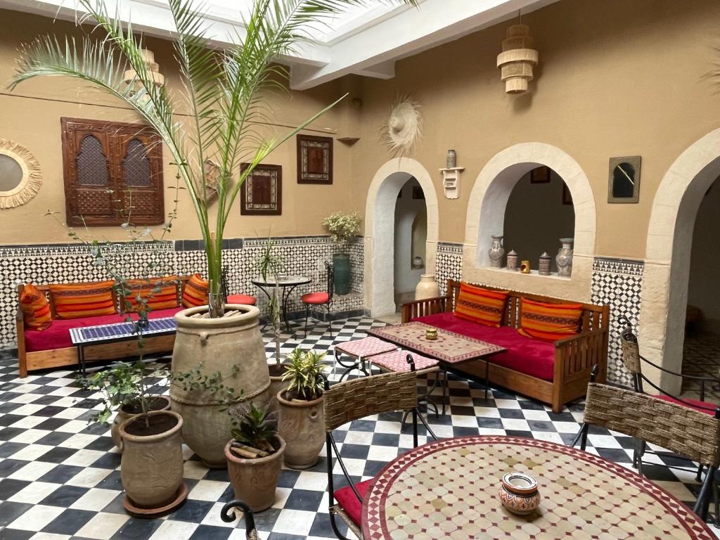 Book Riad Sidi Magdoul in Essaouira, Morocco - 2025 Promos