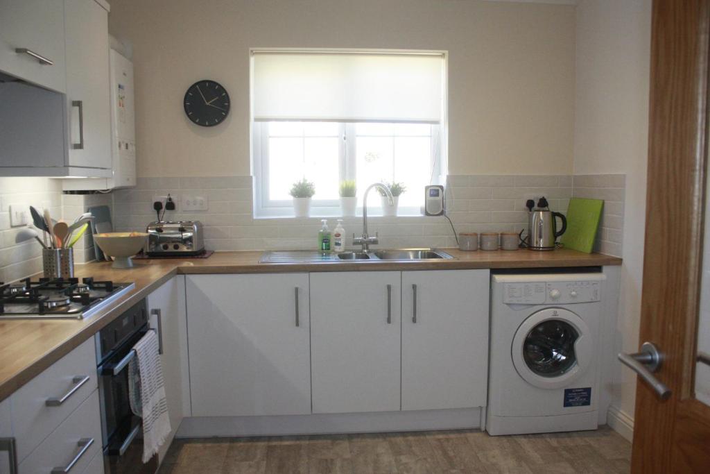 Tranquil 2-Bed Bungalow Near to Southwold photo 4