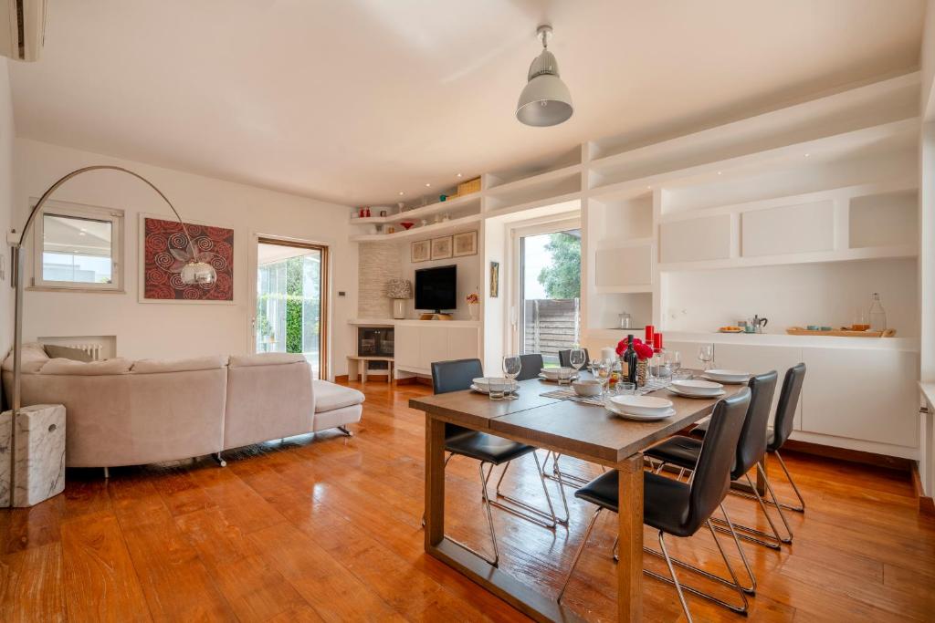 Neapolis Residence - Stunning Villa with parking - 3
