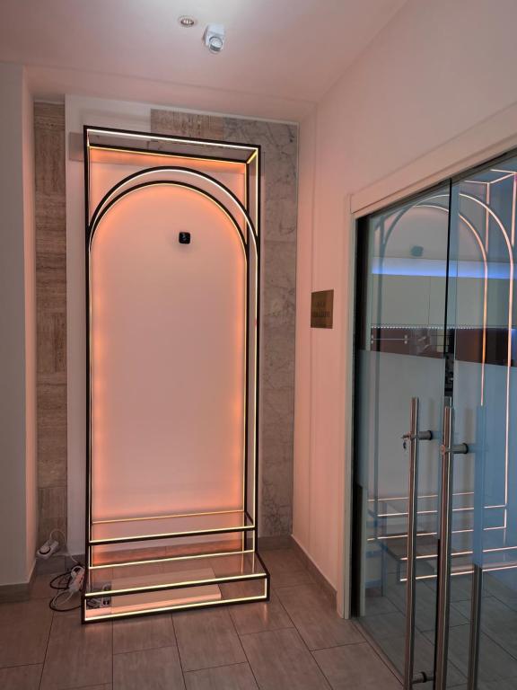 Facilities, International Garibaldi in Naples