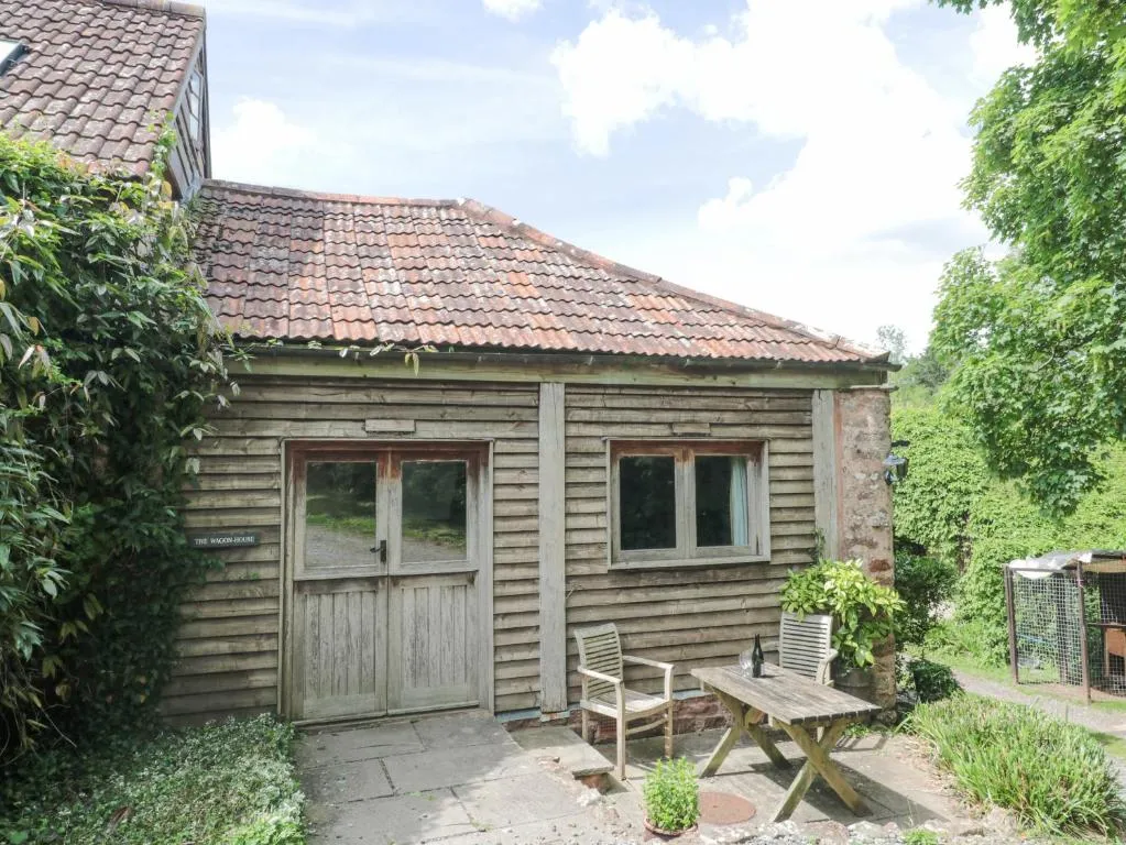 The Wagon House, hotel in Bicknoller
