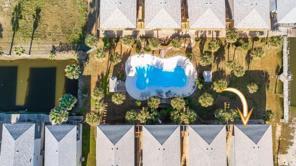 Wave on Wave - Pet Friendly! Beach Gear Credit Included!, Port Aransas