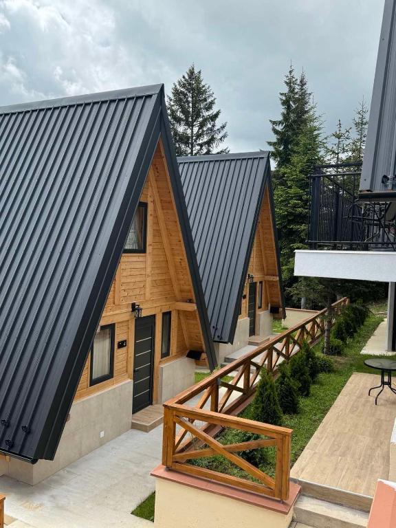 Royal Zlatar, Nova Varoš