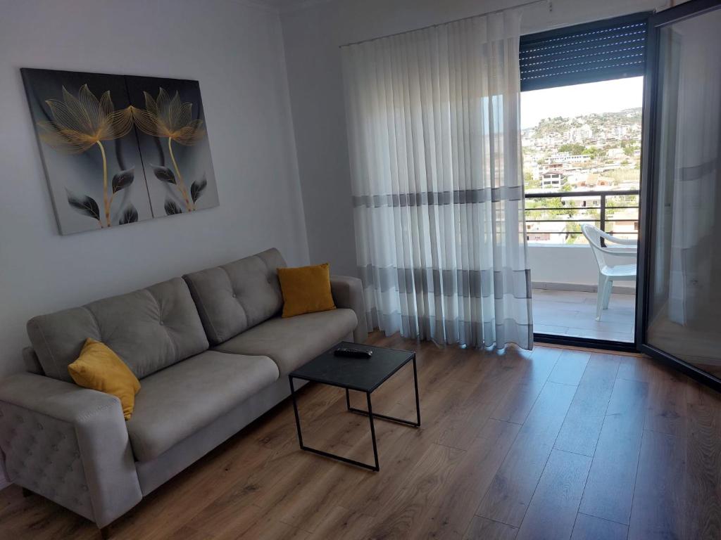 Apartment Lungomare Vlore 2A, Vlorë