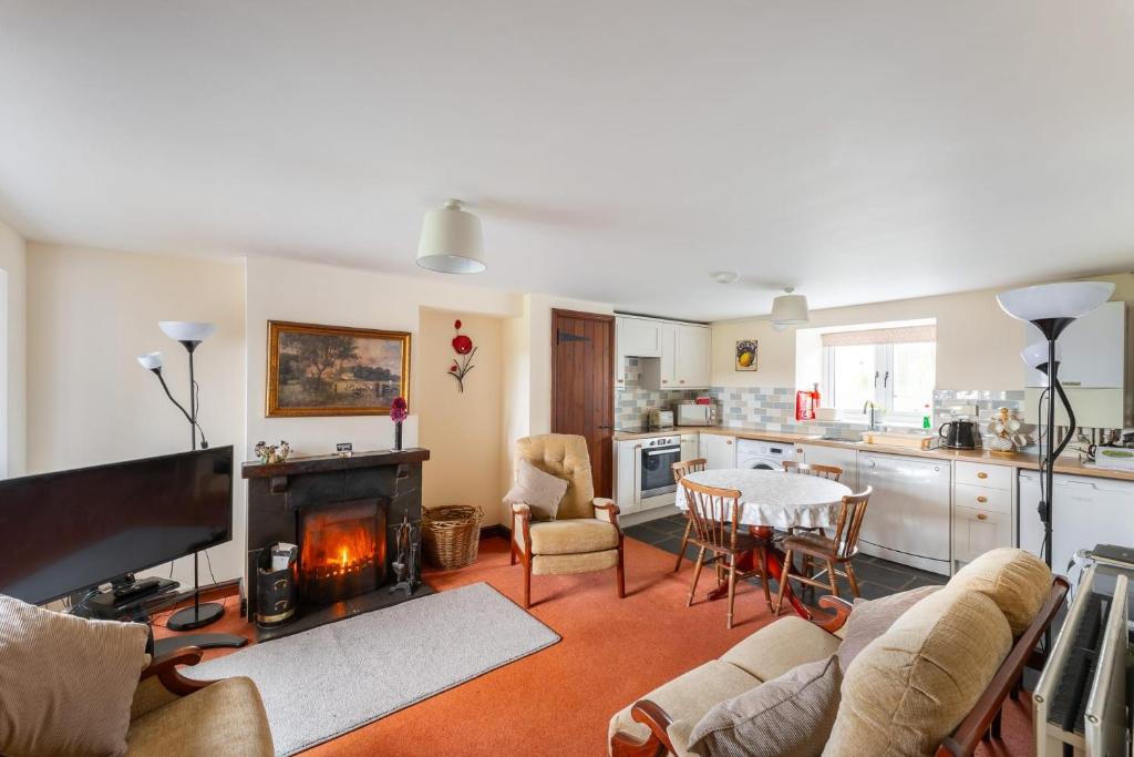 Tarns Cottage at Thompson Ground, Hawkshead