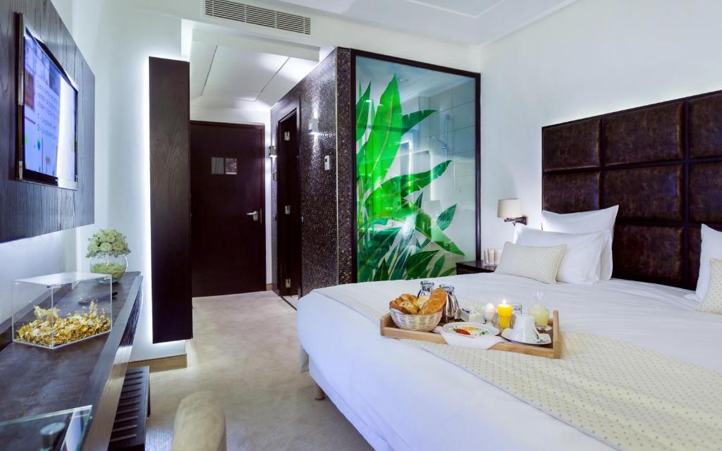 Business Hotel 전경