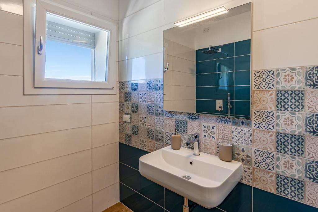 LTApartments 8 - Bilocale con balcone e parcheggio privato a 900m dalla Torre - 5