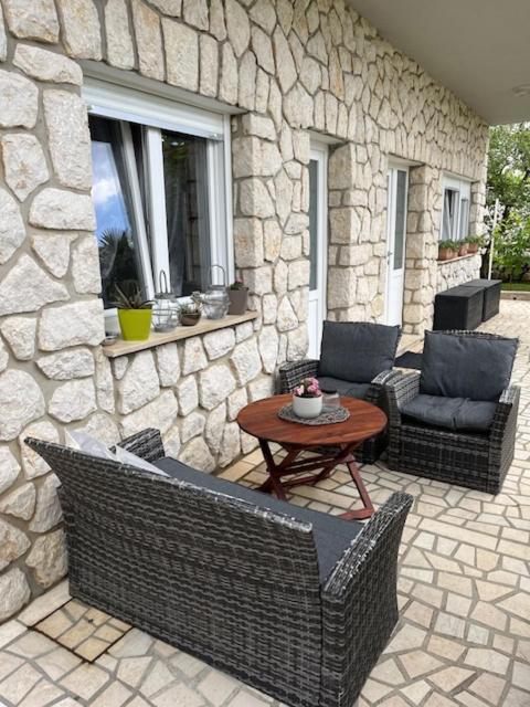 Apartman Laura, Dramalj