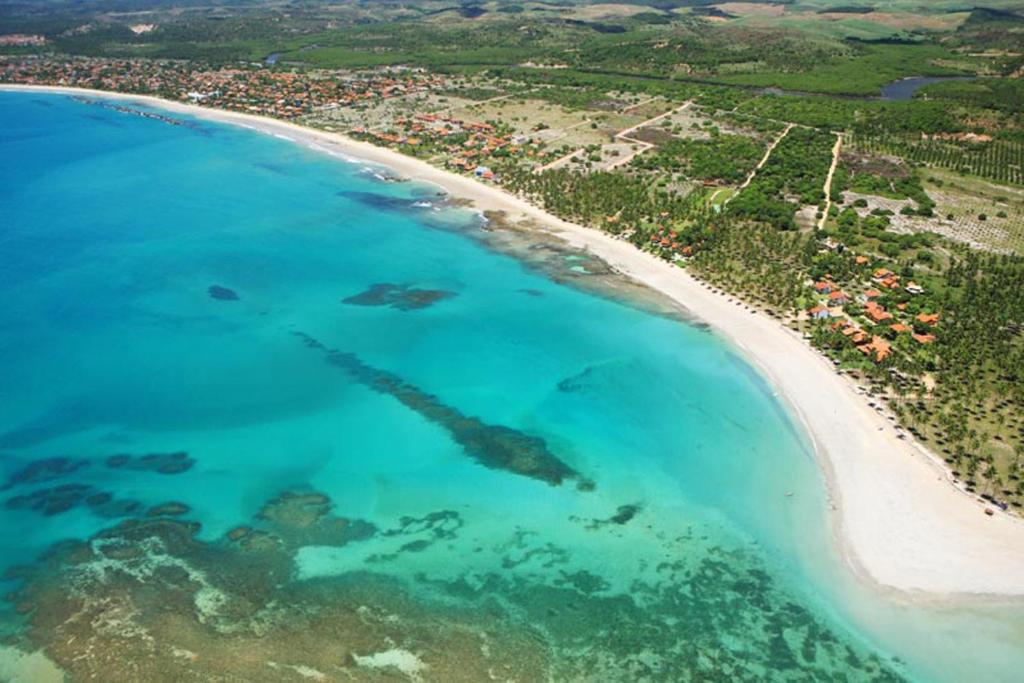 Carneiros Beach Resort photo