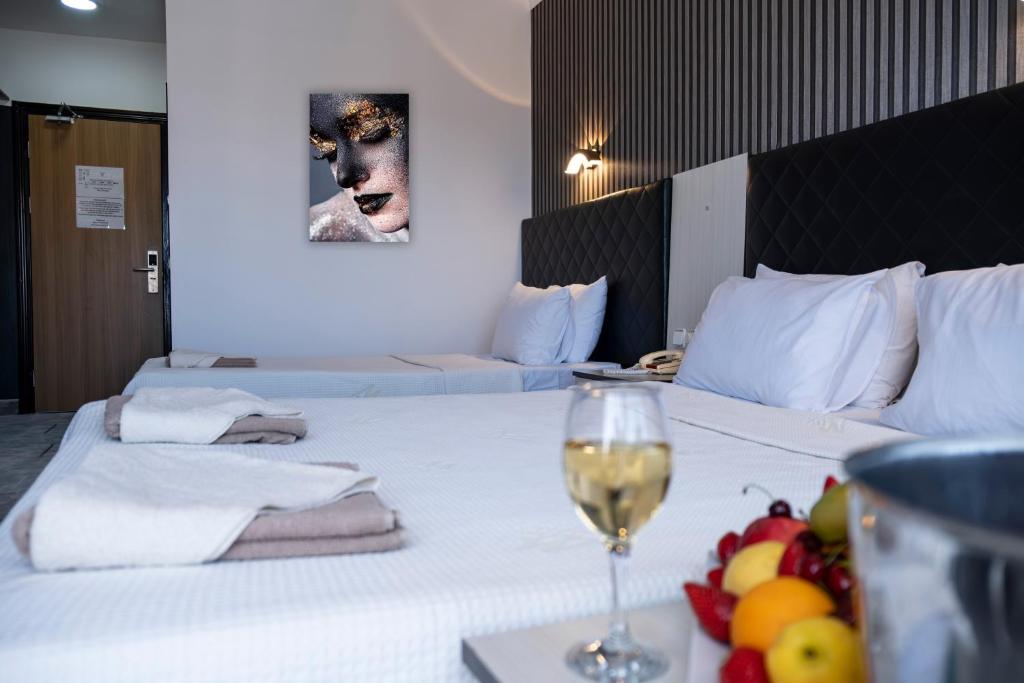 Mustis Royal Plaza Hotel — Hotel rooms in Marmaris, Mugla