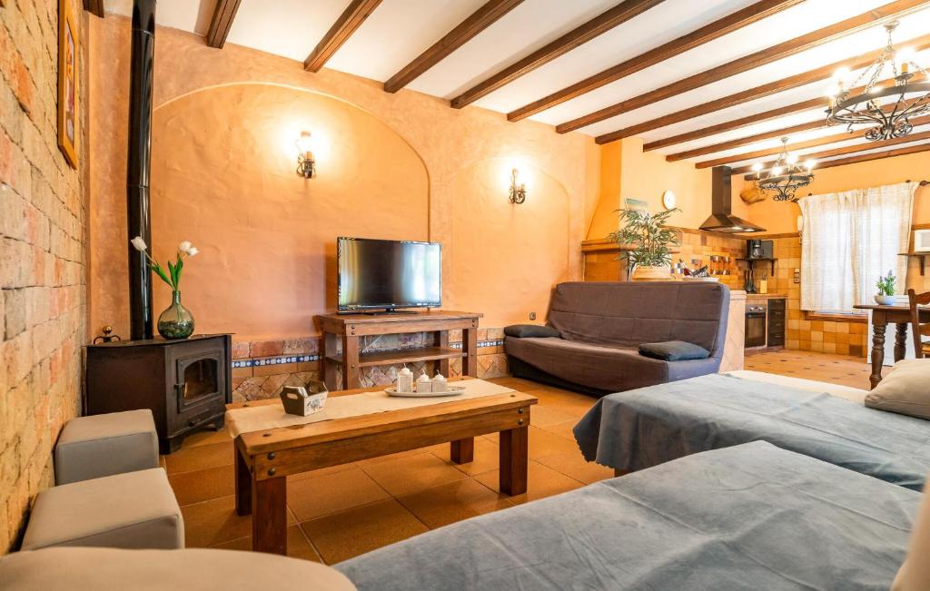 2 Bedroom Stunning Home In Chiclana De La Fronter - 4