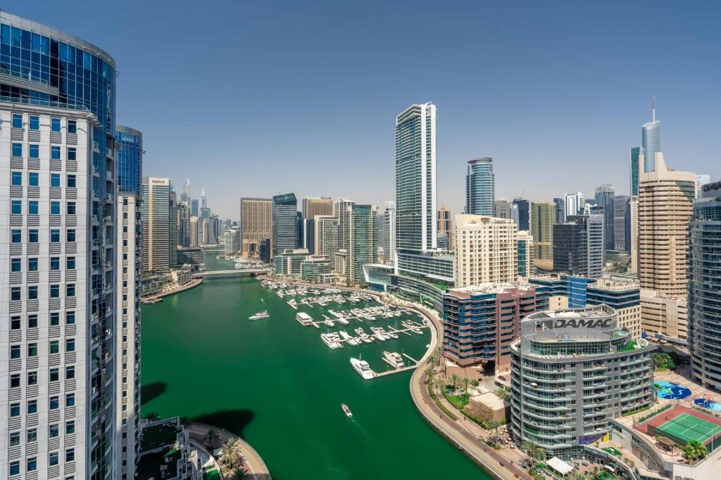 GuestReady - Golden hour in Dubai Marina, Dubaï