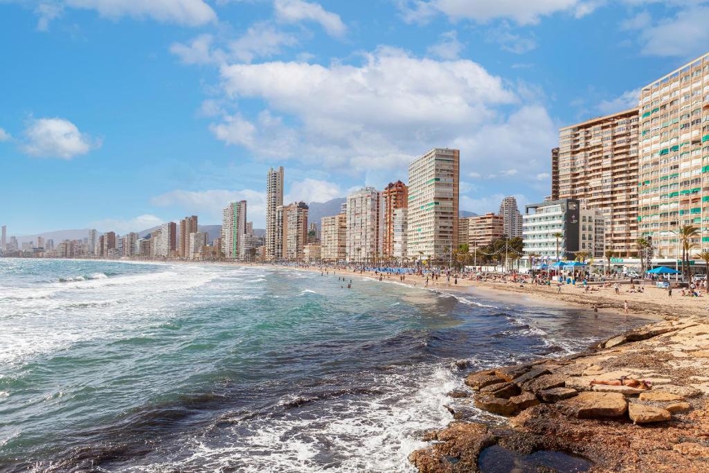 Hotel Brisa — Beach in Benidorm, Valencian Community
