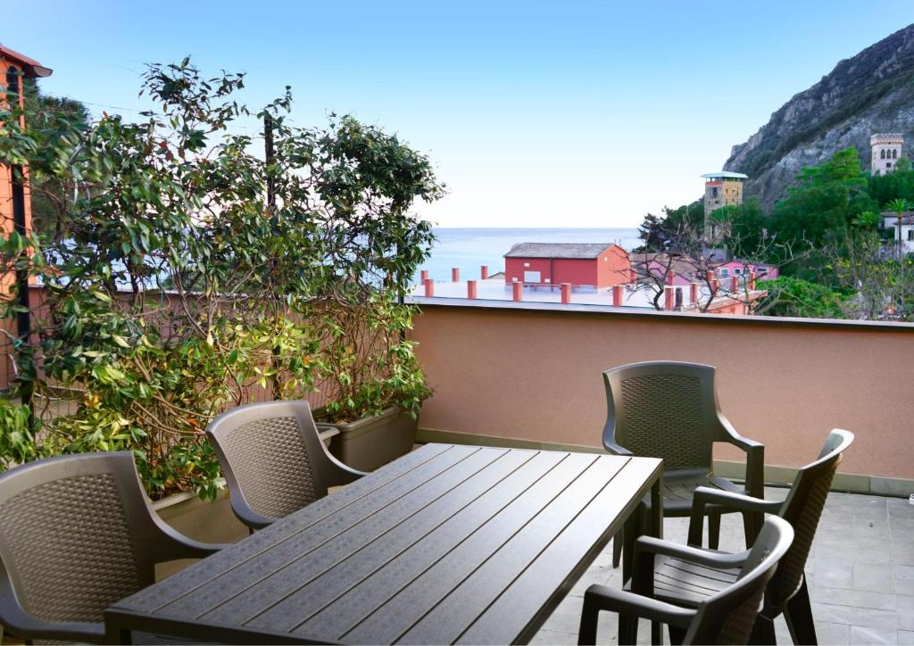 MONTEROSSO GARDEN House PLUS - 4