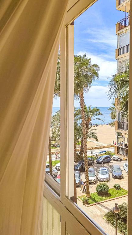 vivienda centrica frente al mar, Малага