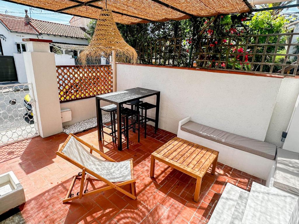 LA CASA SORRA - 2