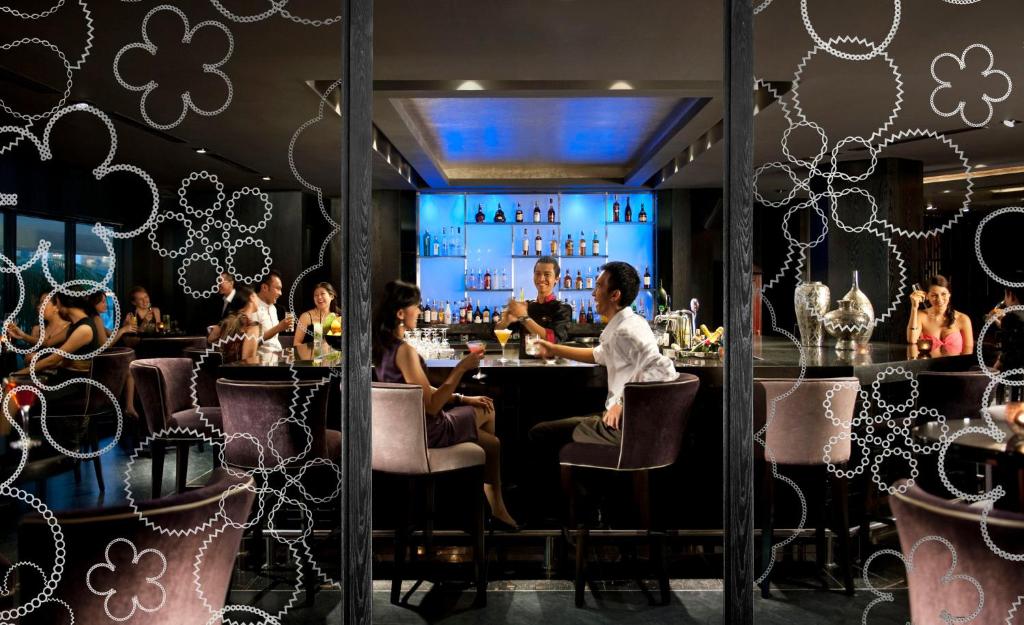 Bar/lounge