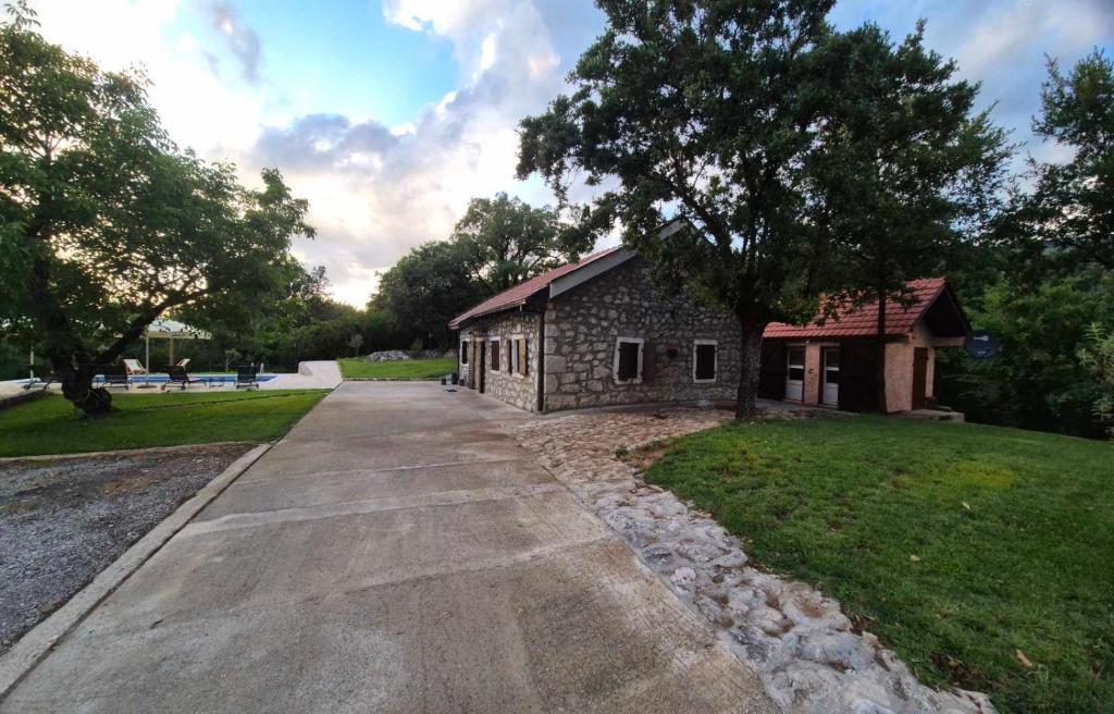 Holiday home Zlatna Glavica - 5