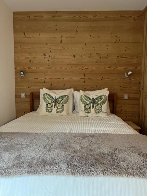 Modern 3 bedroom apartment close to lifts - 2
