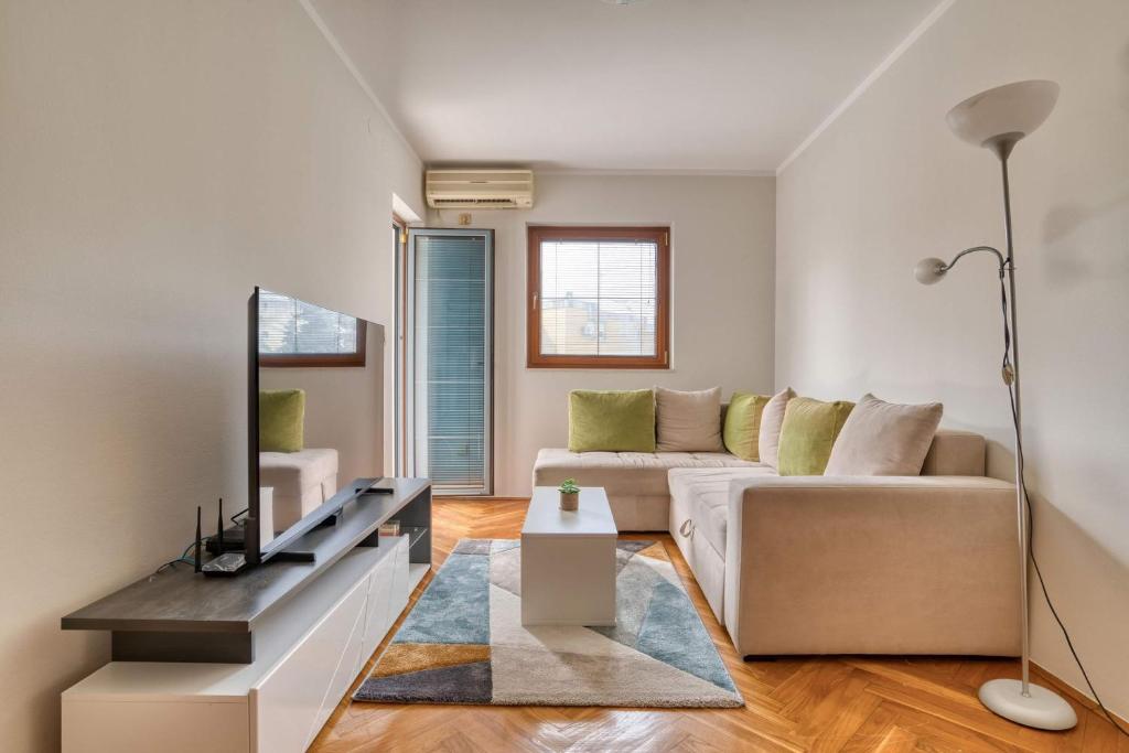 M Apartment Budva - 4