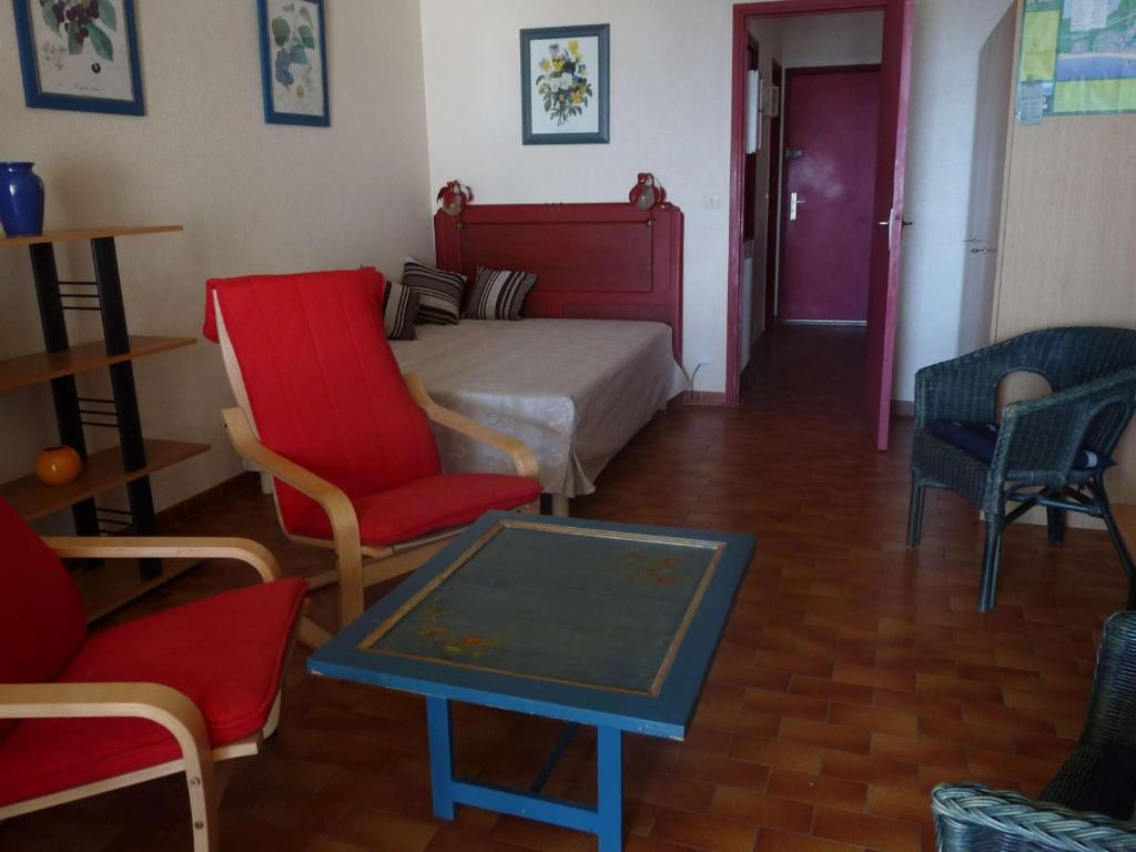 Studio cabine ensoleillé proche plage avec parking privatif - FR-1-328-140 - 2