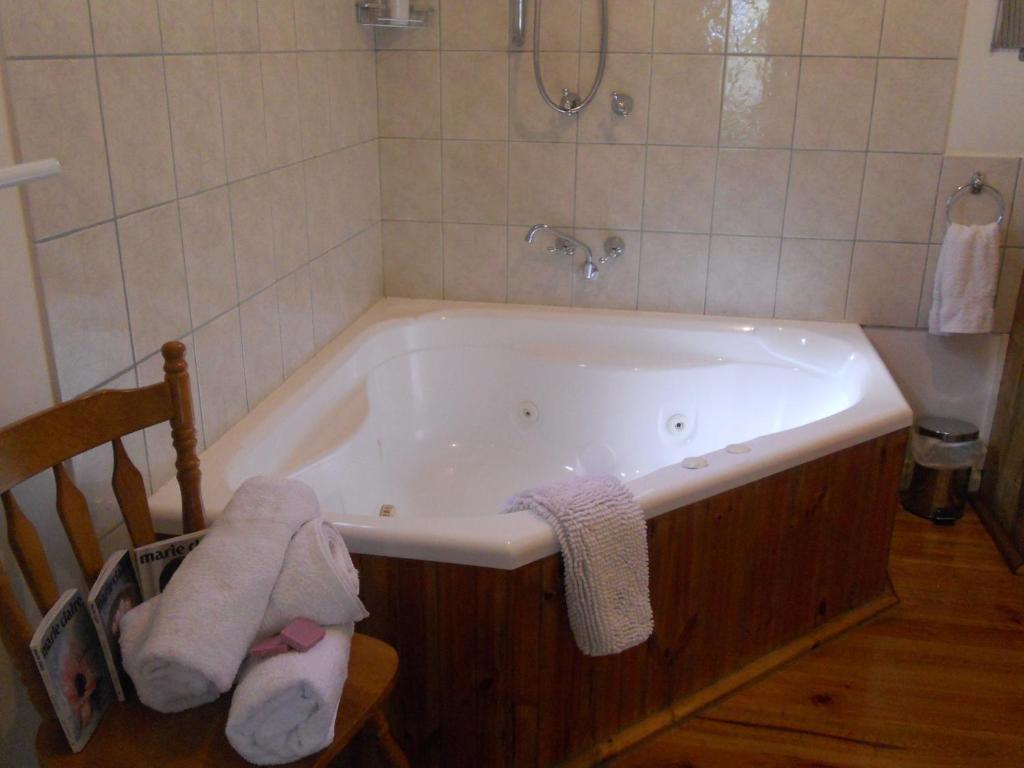 Astley Cottage photo