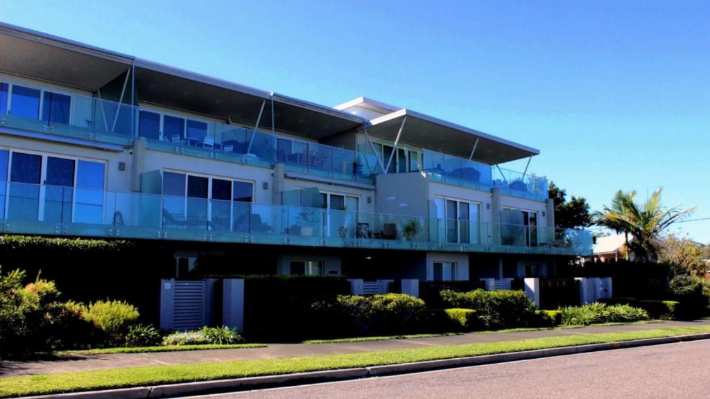 Immaculate 'majestic Views', Hawks Nest