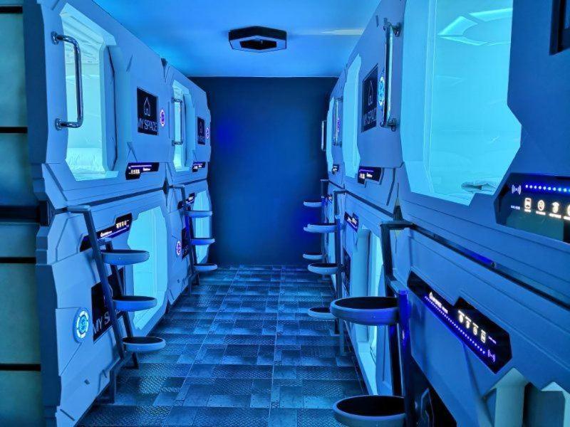 마이 스페이스 셈포르나 주변 환경