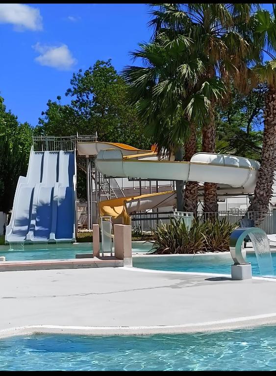Mobil home 4 pers ombragé climatisé camping Marvilla parc AGDE - 3