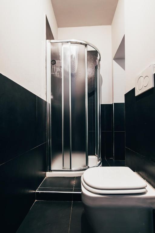 BOLOGNA SUITES - PRIVATE BATHROOM - 4