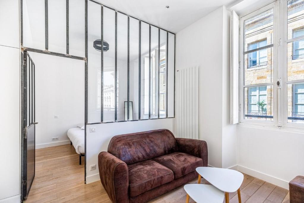 GuestReady - A bright minimalism in the centre - 4
