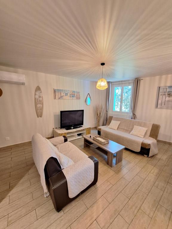 Charmant Appartement paisible à 5 mn en voiture de la plage - 2