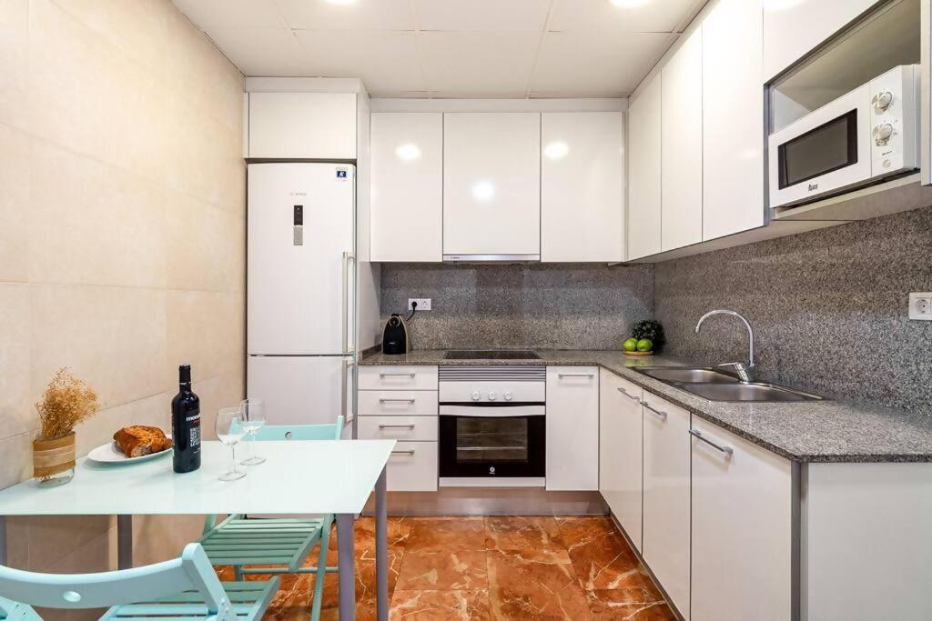 Park Guell Gaudi | 2 bedroom Apartment - 5