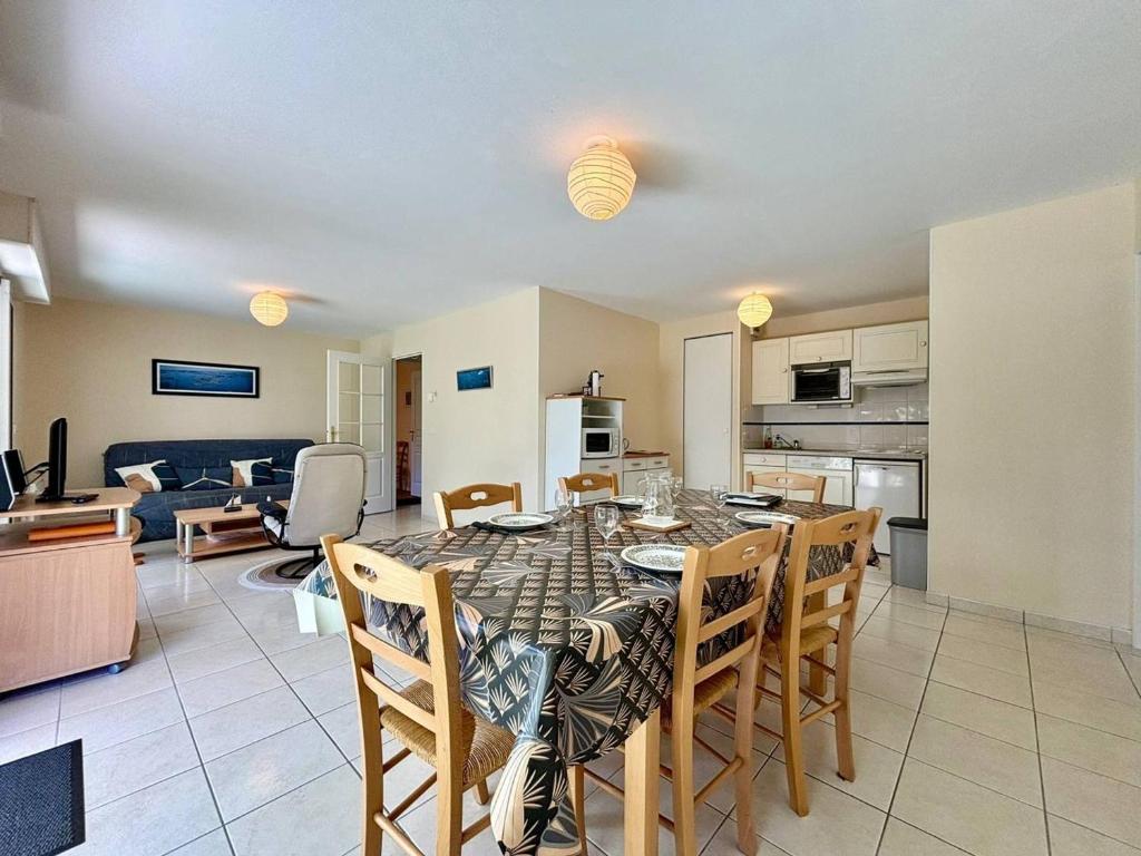 Carnac: 3 pièces, Jardin, Terrasse, Parking, 4-6 pers - FR-1-377-5 - 2