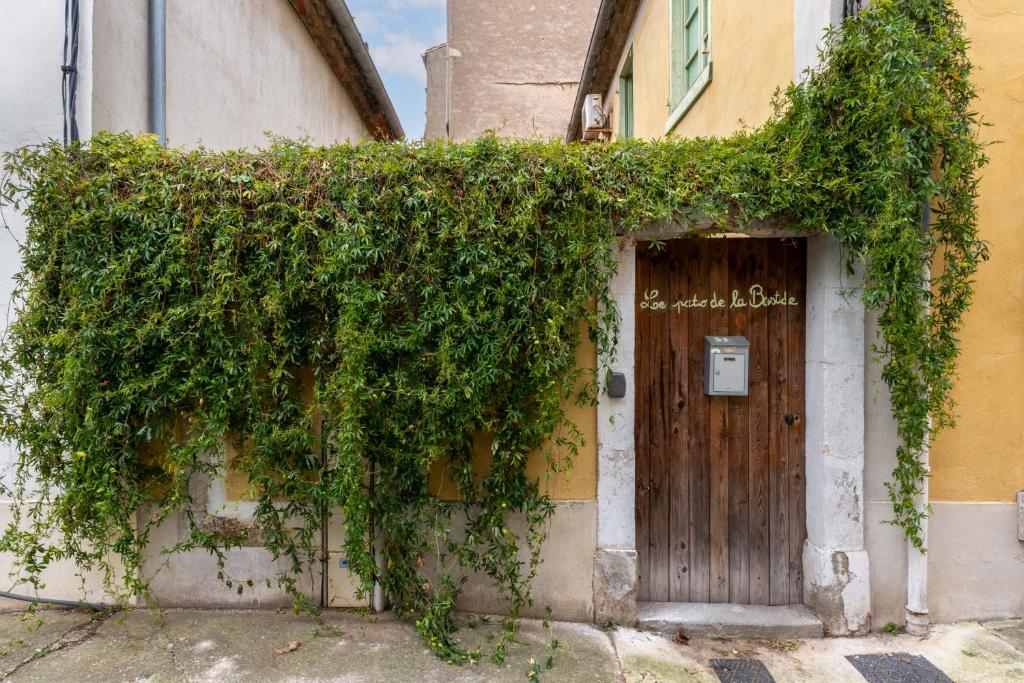 Le Patio de la Bastide avec Terrasse & Netflix - Quartier paisible - 2