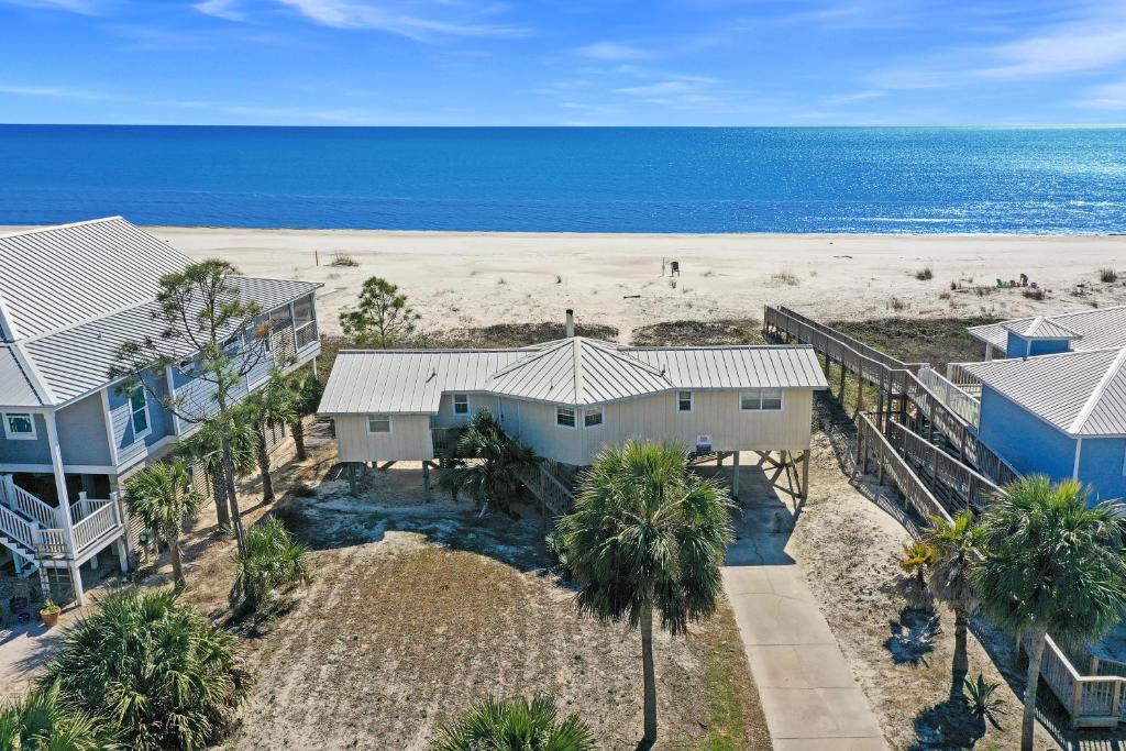 Amethyst Dunes by Pristine Properties Vacation Rentals, Indian Pass