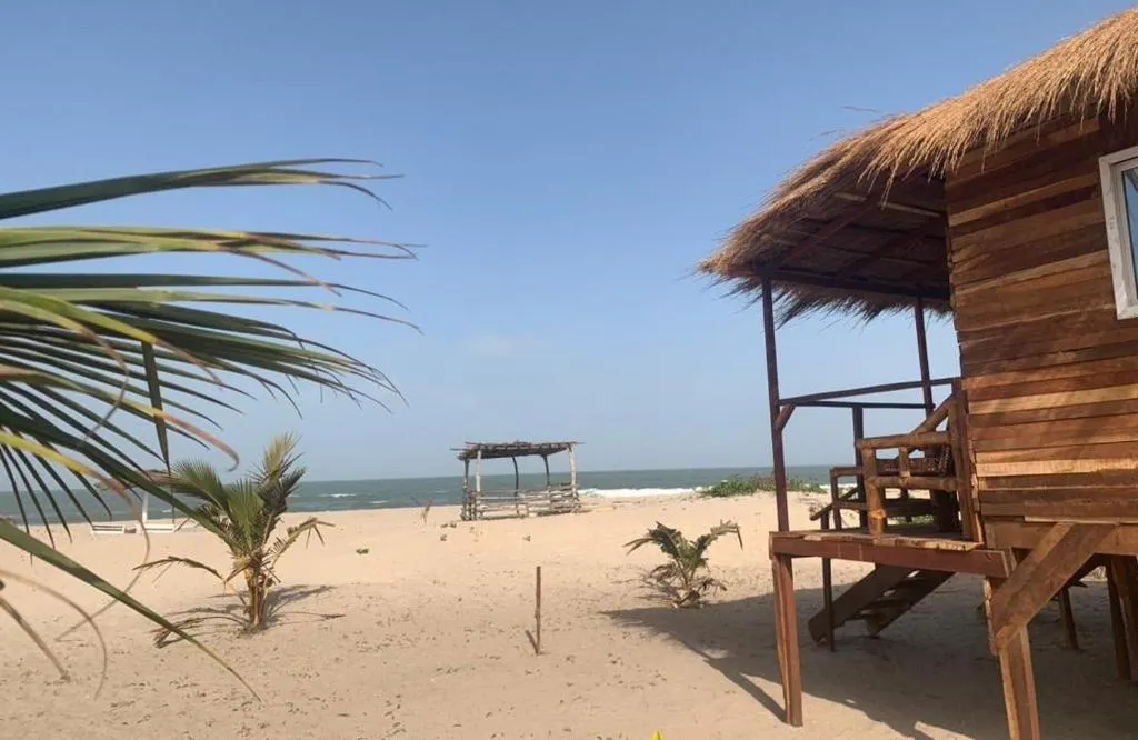 Bosofet Beach and Creek Lodge, hotel in Sanyang