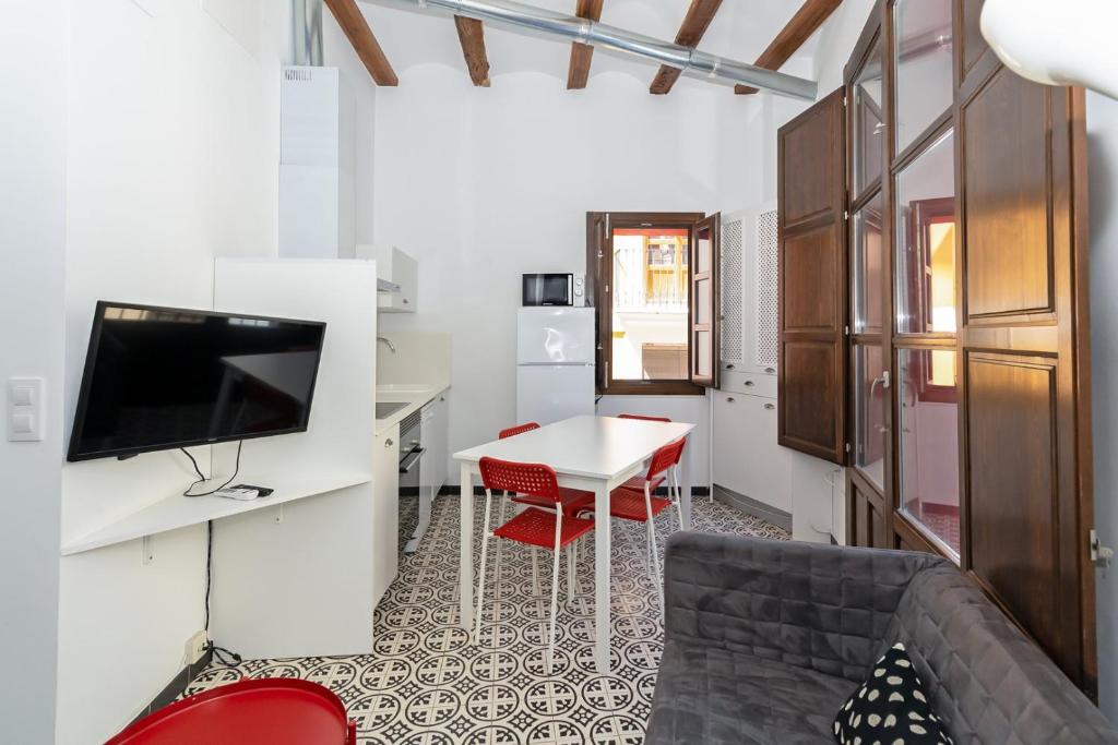 GuestReady - A perfect stay in Ciutat Vella - 4