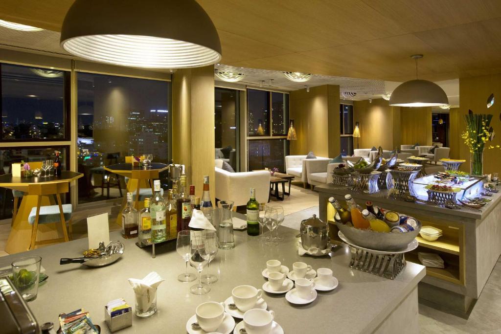 Restaurant, Liberty Central Saigon Citypoint Hotel in Ho Chi Minh City