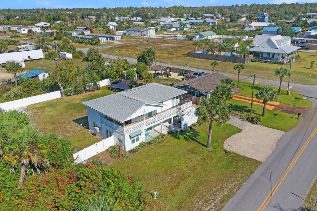 Anchored Inn by Pristine Properties Vacation Rentals, Saint Joe Beach