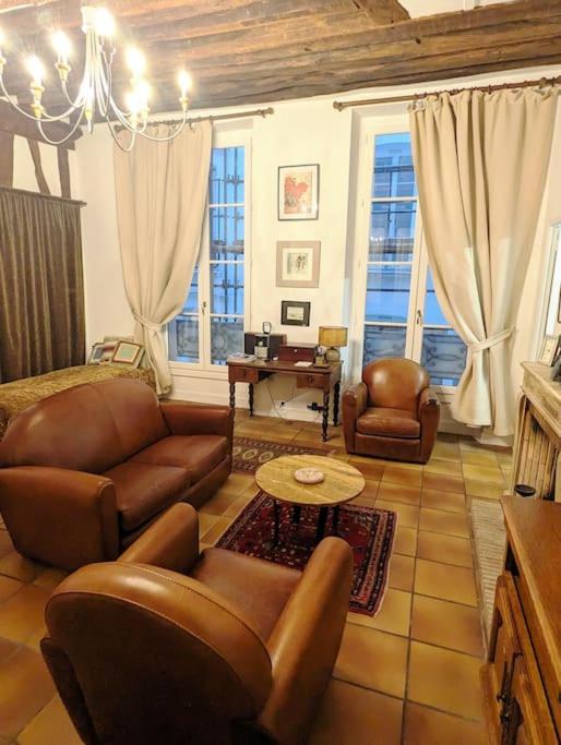 Appart Authentique et confortable - Marais Chapon - 3