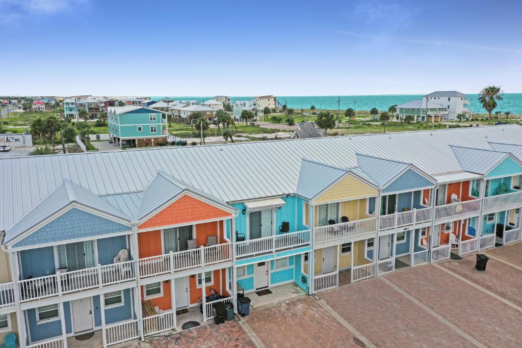Set Sail at 5 by Pristine Properties Vacation Rentals, Mexico Beach