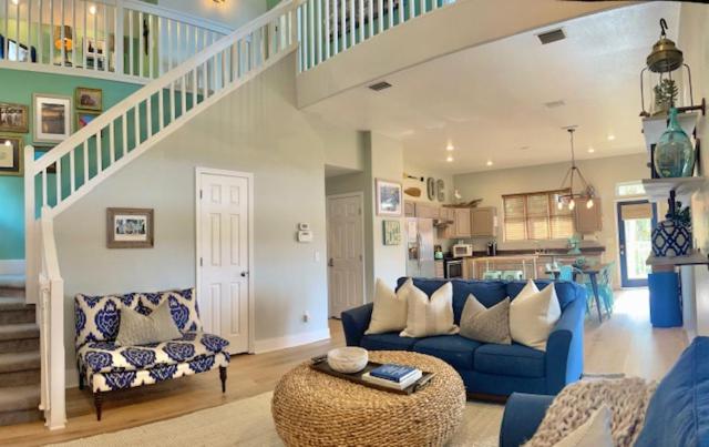 Otter Cove by Pristine Properties Vacation Rentals, Indian Pass