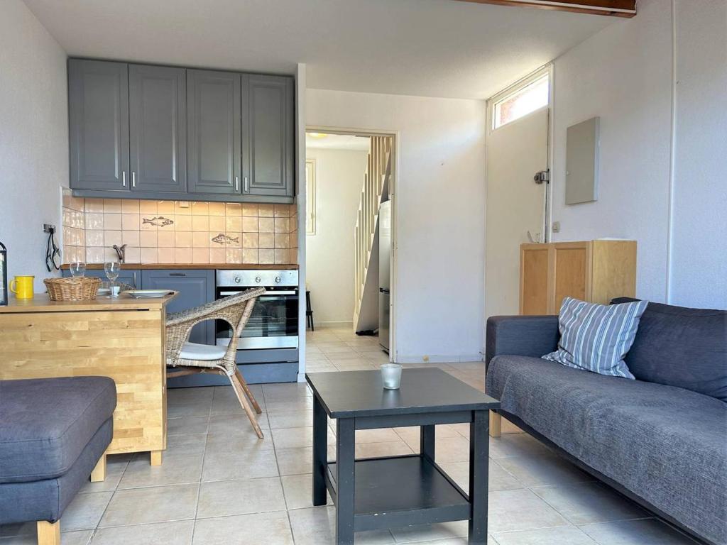 Appartement Duplex 100m Plage, Terrasse, Parking, 4 Couchages - Le Lavandou - FR-1-251-533 - 4